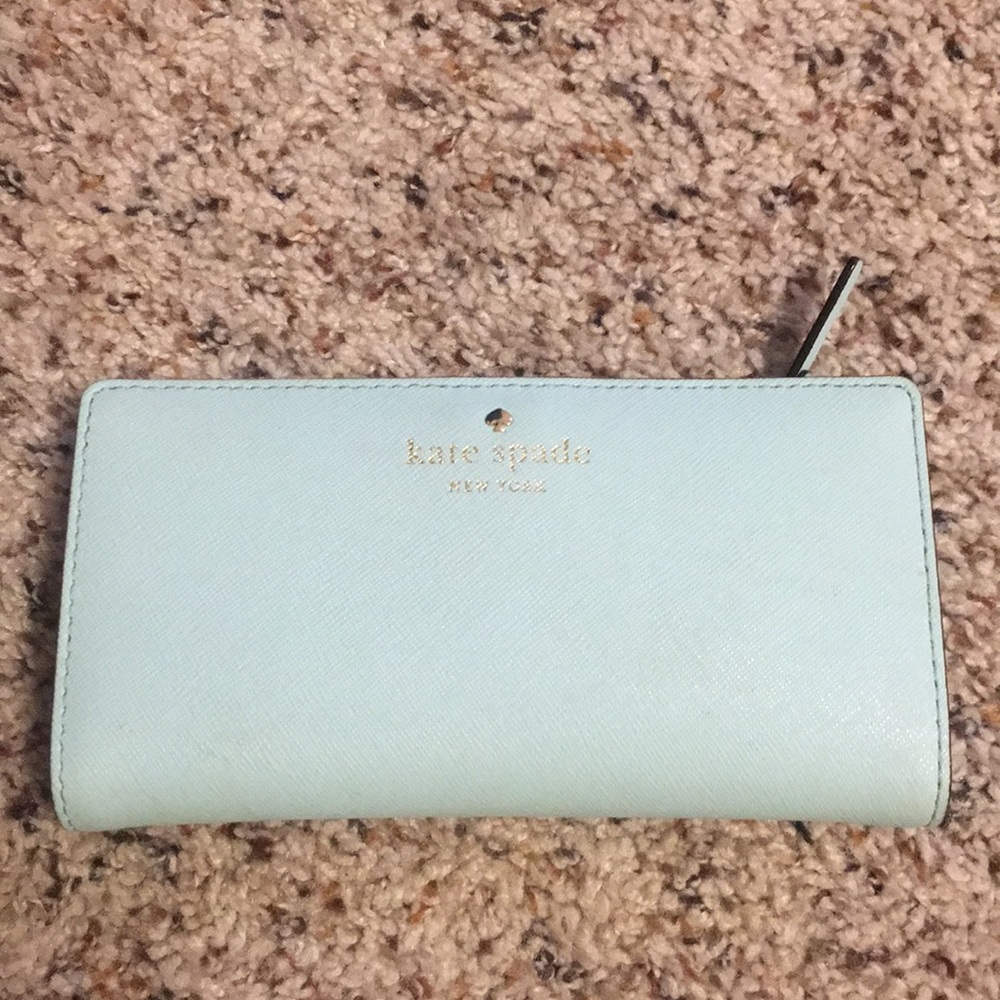 Kate Spade Wallet SOLD